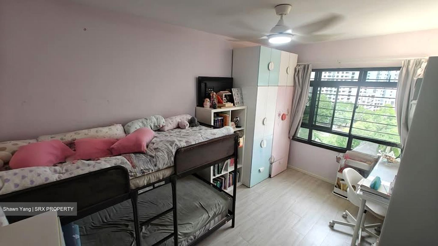Blk 629 Jurong West Street 65 (Jurong West), HDB Executive #556424571